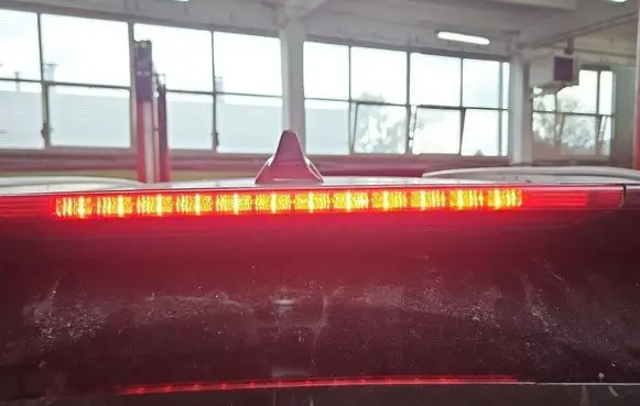 KIA Sorento Third/center stoplight 92700-C5000 IMPRK1503286