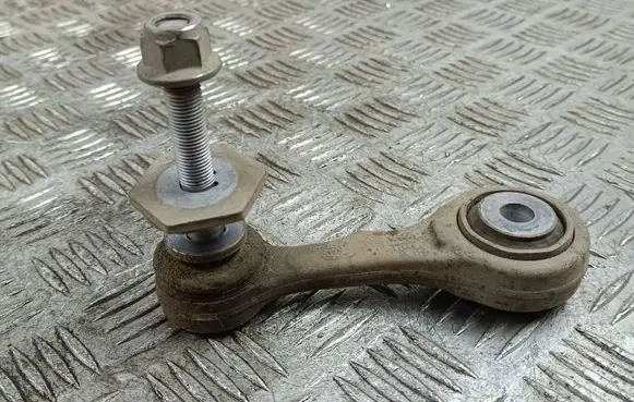 Alfa Romeo Stelvio Other rear suspension part 