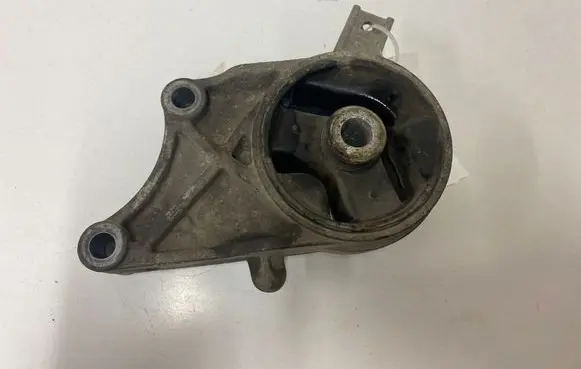 Opel Signum Engine mount bracket 21031113