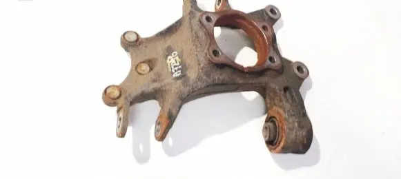 Rear wheel hub