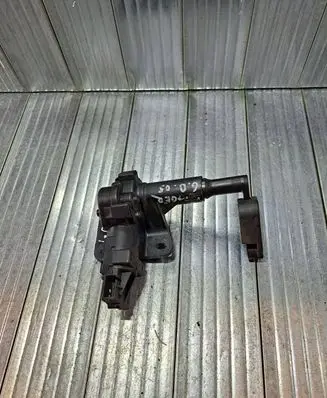 Chrysler Voyager Vent window/glass motor 04717606AB 48932