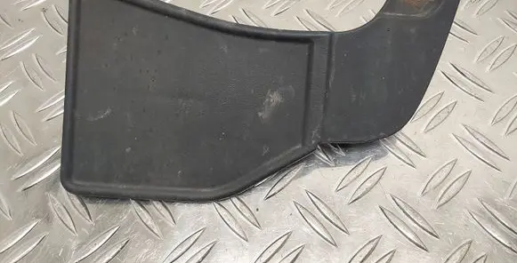 Toyota Corolla Verso AR10 Rear mudguard 
