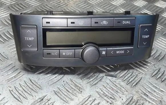 Toyota Avensis T250 Climate control unit 5590205050G 5C250CD
