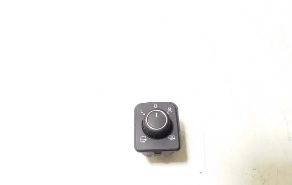 Volkswagen Tiguan Wing mirror switch 3G0959565C