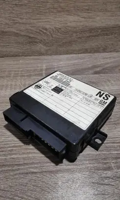 Opel Omega B1 Comfort/convenience module 90493285