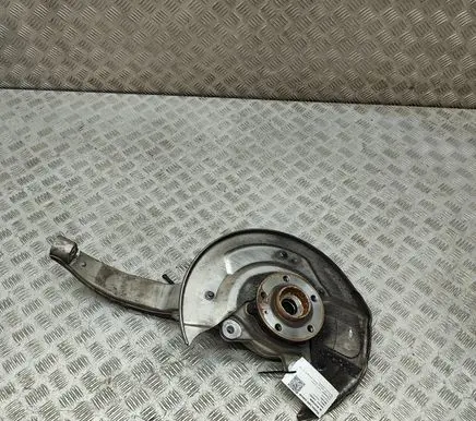 Volvo XC90 Front wheel hub 32298139 32370046