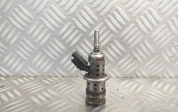 Peugeot Rifter AdBlue injector 9816930160