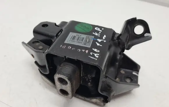 Hyundai i20 (GB IB) Engine mount bracket 21830C8600