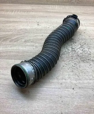 BMW 3 E90 E91 Air intake duct part 8511804