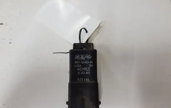 Volvo V50 Glow plug pre-heat relay 3M5T12A343AA 51252003
