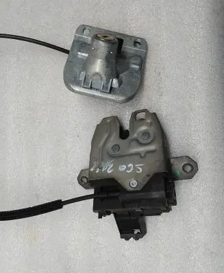 Volvo S60 Tailgate/trunk/boot lock/catch/latch 31335051 75051