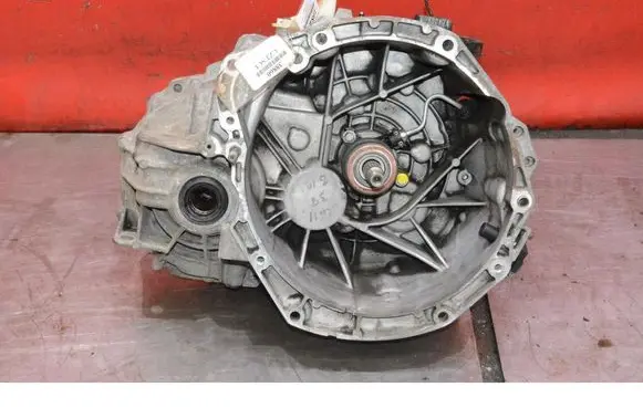 Renault Megane II Manual 6 speed gearbox ND4001