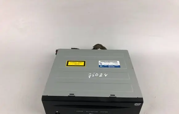 Jaguar S-Type CD/DVD changer 2R8310E887BD 2R83-10E887-BD