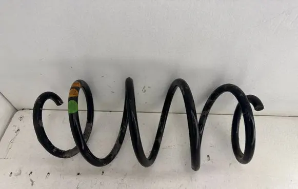 Volkswagen Touran II Front coil spring 