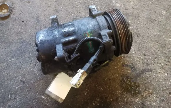 Peugeot 406 Air conditioning (A/C) compressor (pump) 3198003760