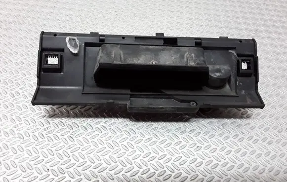 Peugeot 206 Tailgate/trunk/boot exterior handle