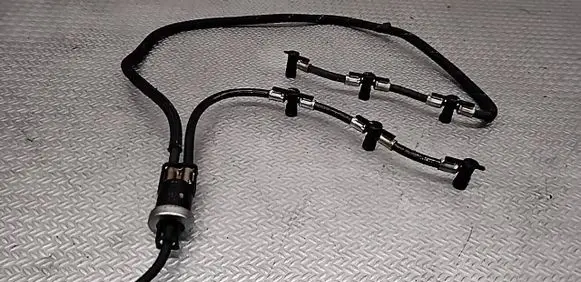 Audi A6 S6 C6 4F Fuel return line/hose 