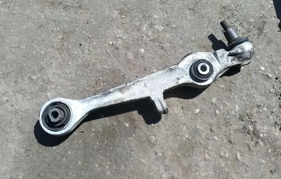 Audi A6 S6 C5 4B Front lower control arm/wishbone