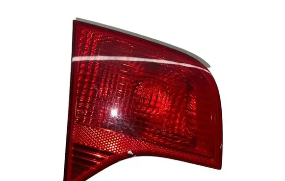 Audi A4 S4 B7 8E 8H Tailgate rear/tail lights 8E5945093A 96503801 6198