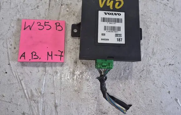 Volvo S40, V40 Comfort/convenience module 30621187