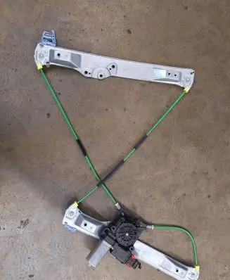 Opel Corsa D Front window lifting mechanism without motor 0300402 72005001