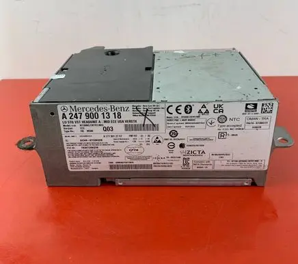 Mercedes-Benz GLA H247 Radio/CD/DVD/GPS head unit A2479001318