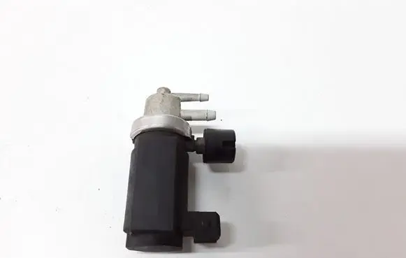 Renault Laguna II Turbo solenoid valve 8200217248