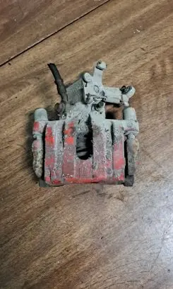 Opel Vectra C Rear brake caliper