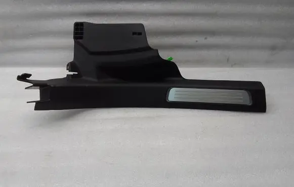 Volvo S90, V90 Rear sill trim cover 31377619 A048601