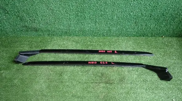 KIA Niro Windshield trim 86141AT100