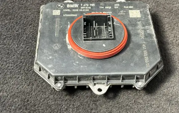 BMW X3 G01 LED ballast control module 7472765
