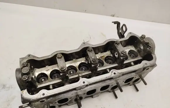 Volkswagen Golf IV Engine head 038103373E
