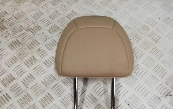 Nissan X-Trail T32 Rear seat headrest 