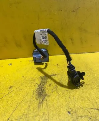 Audi A6 S6 C6 4F Wing mirror switch 4F0971765