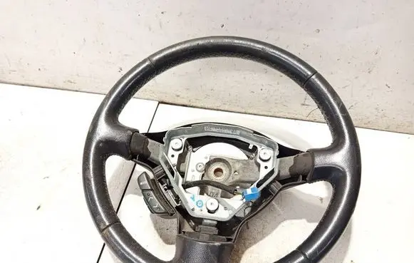 Toyota Yaris Steering wheel