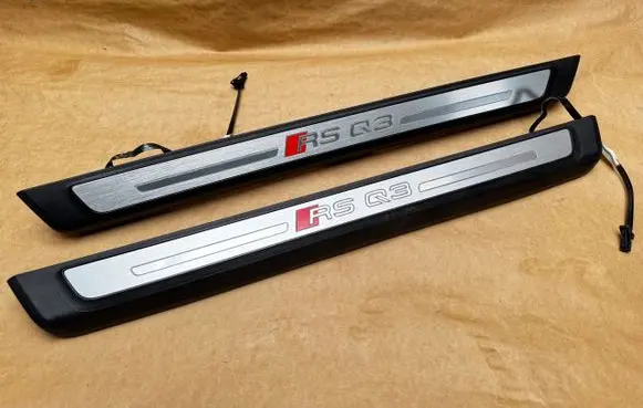 Audi RS Q3 Sportback Front sill trim cover 83A947418B