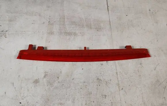 Volkswagen T-Cross Third/center stoplight 8V0945097D