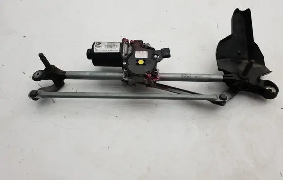BMW 2 F22 F23 Front wiper linkage and motor 7239527 7267504 726750403