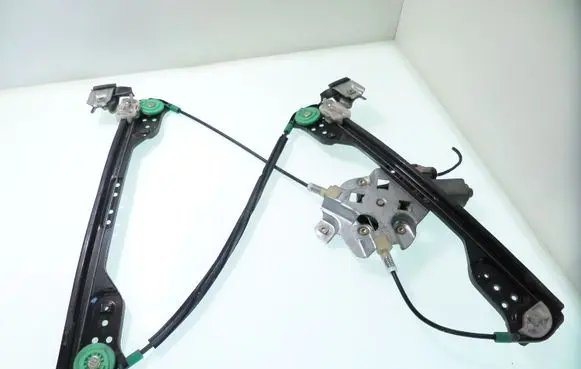 Dodge Magnum Front door window regulator with motor 0506547 39734B