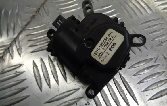 Ford Mondeo Mk III A/C air flow flap actuator/motor 1S7H-19B634-AA
