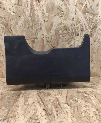 Toyota Yaris Knee airbag 