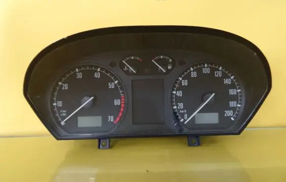 Skoda Fabia Mk1 (6Y) Speedometer (instrument cluster) 6Y1919880C