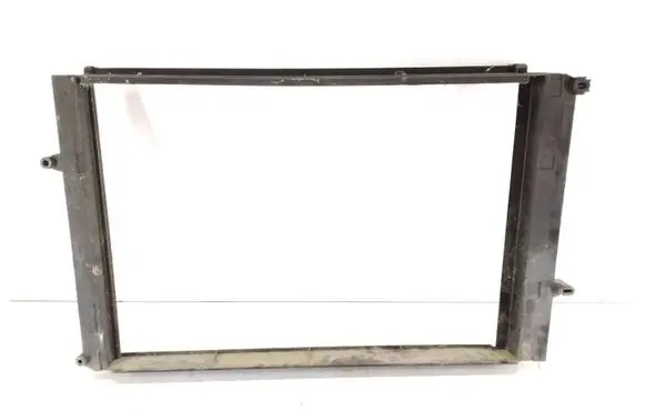 Volvo V70 Radiator trim 9492961