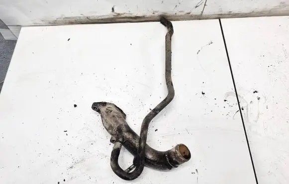 Nissan Pathfinder R51 Engine coolant pipe/hose 