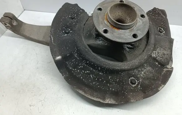 BMW 5 F10 F11 Front wheel hub 31216775769 6775769