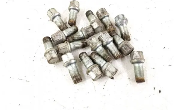 Nuts/bolts