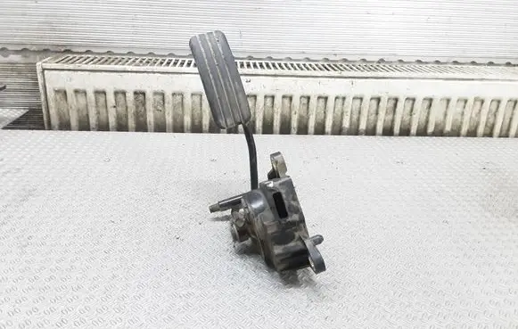 Renault Modus Accelerator throttle pedal