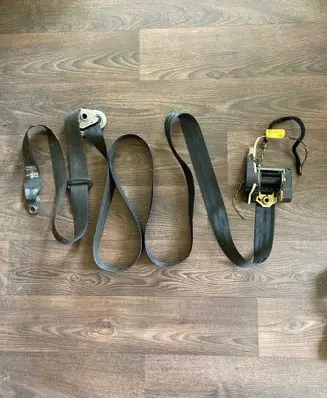 Volkswagen Caddy Front seatbelt 2K0857805B 65591 33042463