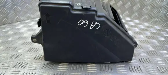 Volvo S90, V90 Fuse box cover 31654050 100267485