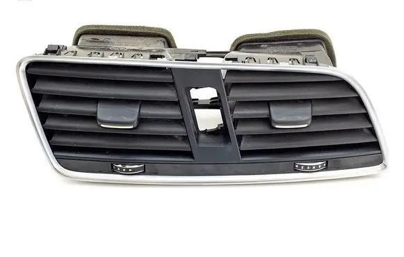 Audi Q3 8U Dashboard side air vent grill/cover trim 8U1820951C